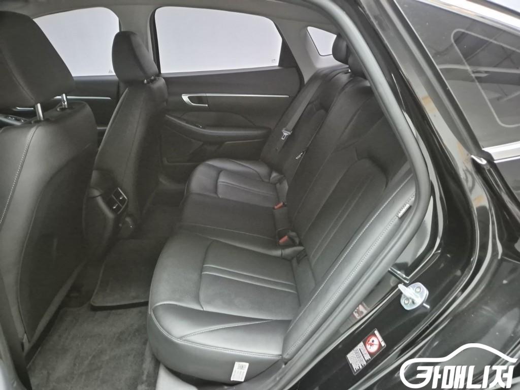 Hyundai Sonata 2.0 Smart thumbnail 11