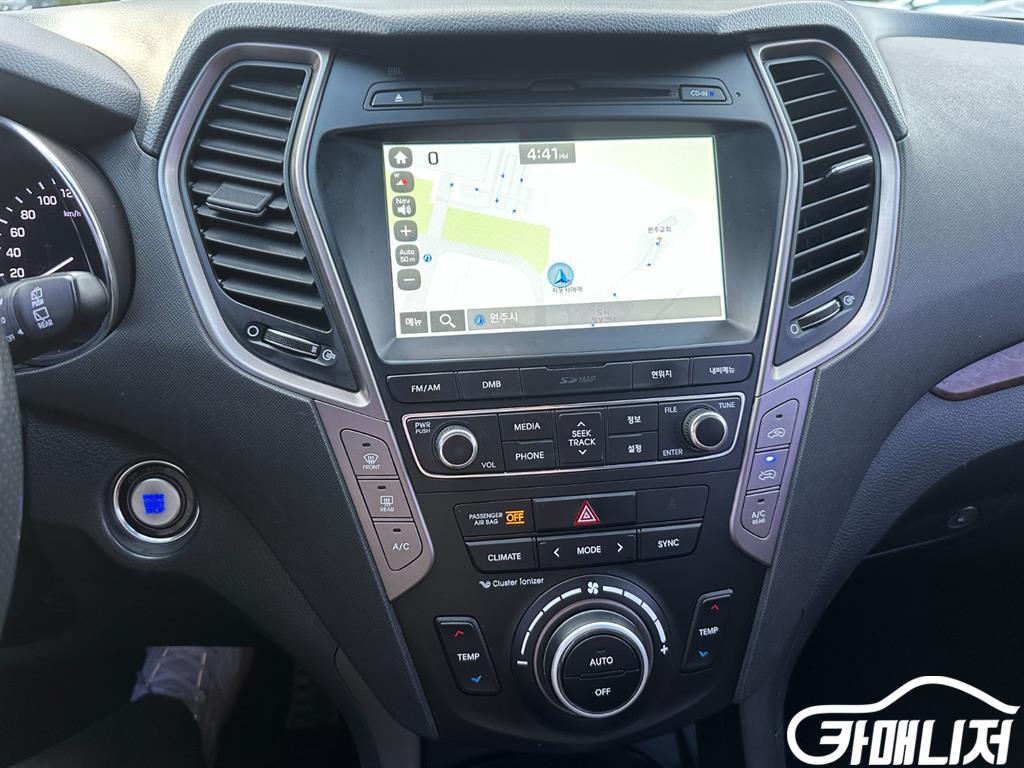 Hyundai Santa Fe Santa Fe The Prime Diesel 2.0 2WD thumbnail 16