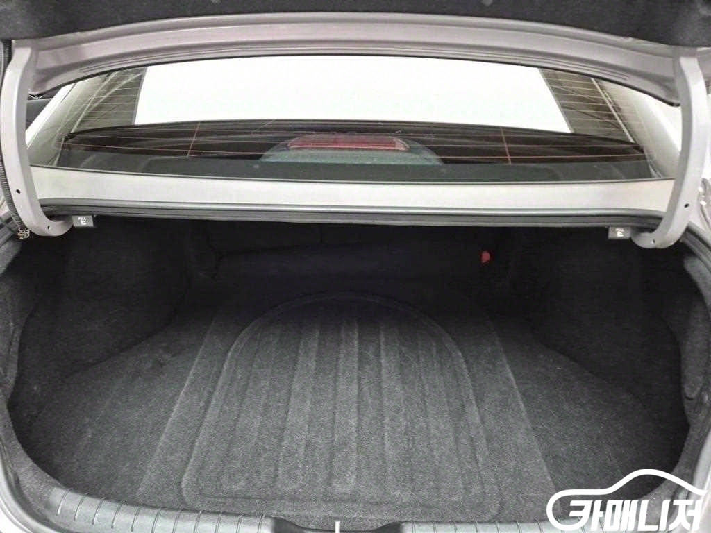 Hyundai Avante The New Avante Hybrid 1.6 HEV thumbnail 19