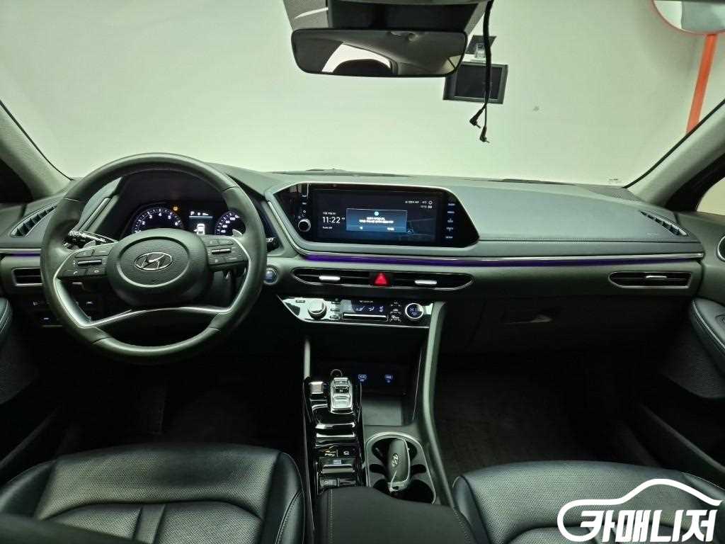 Hyundai Sonata 2.0 Premium Peulreoseu thumbnail 7