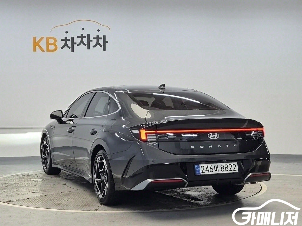 Hyundai Sonata Sonata The Edge Gasoline 1.6 Turbo thumbnail 3