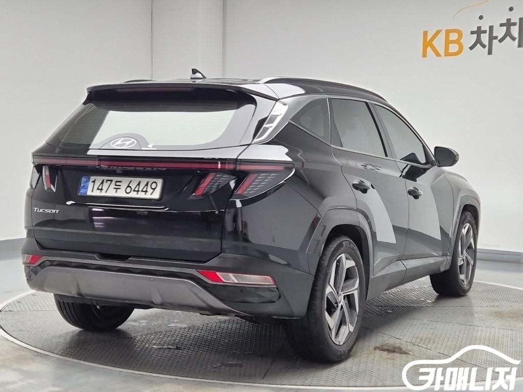 Hyundai Tucson Diesel 2.0 2WD Inspiration thumbnail 3