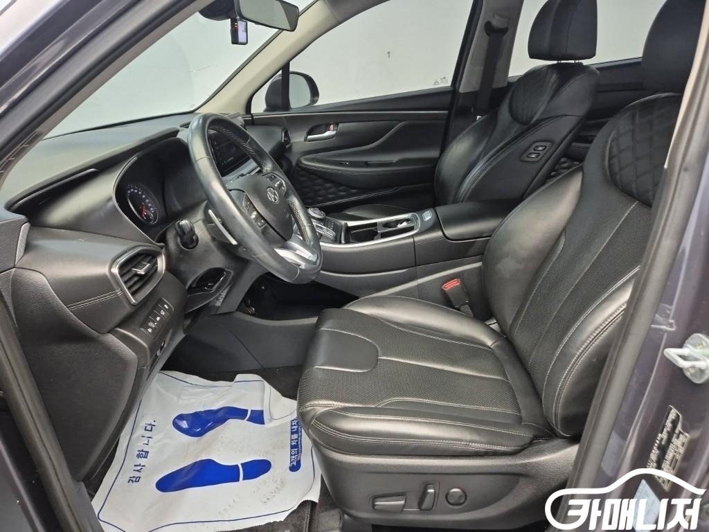 Hyundai Santa Fe The New Santa Fe Diesel 2.2 4WD Premium Choice thumbnail 11