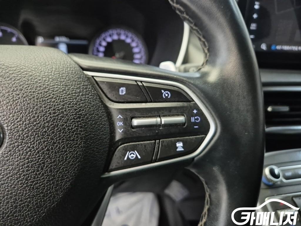 Hyundai Santa Fe The New Santa Fe Diesel 2.2 4WD Premium Choice thumbnail 15