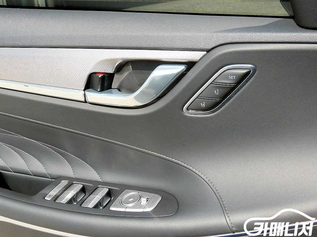 Hyundai Grandeur The New Grandeur IG 2.5 Calligraphy thumbnail 11