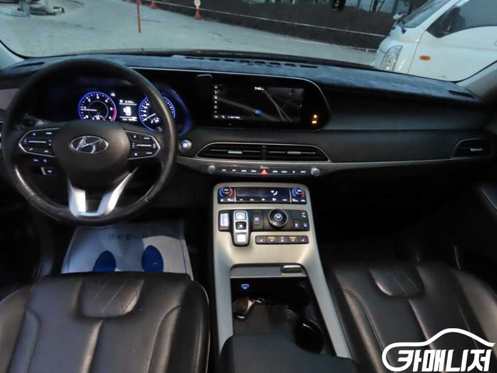 Hyundai Palisade Diesel 2.2 2WD thumbnail 10