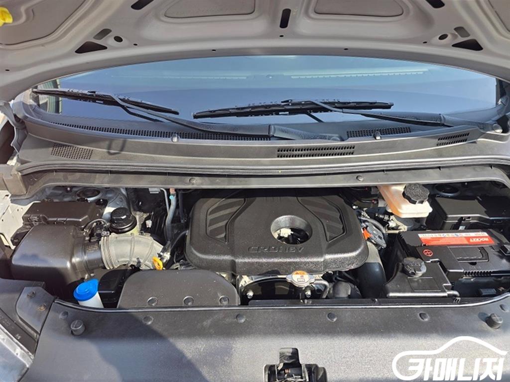 Hyundai Starex The New Grand Starex 2WD Wagon 12-Seater thumbnail 13