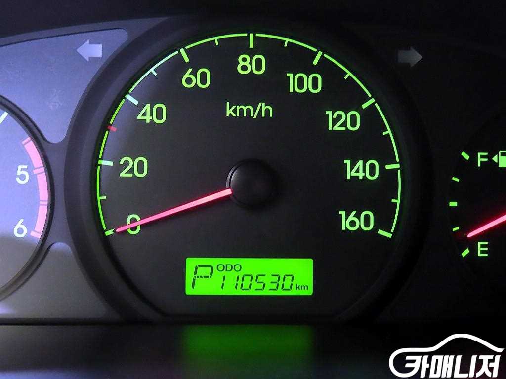 Hyundai Starex Grand Starex 12-Seater Wagon thumbnail 10