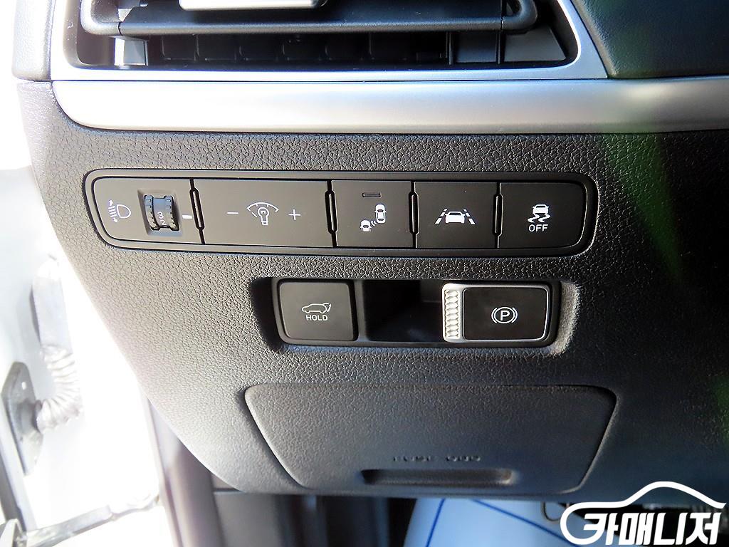 Hyundai Palisade Diesel 2.2 2WD thumbnail 12