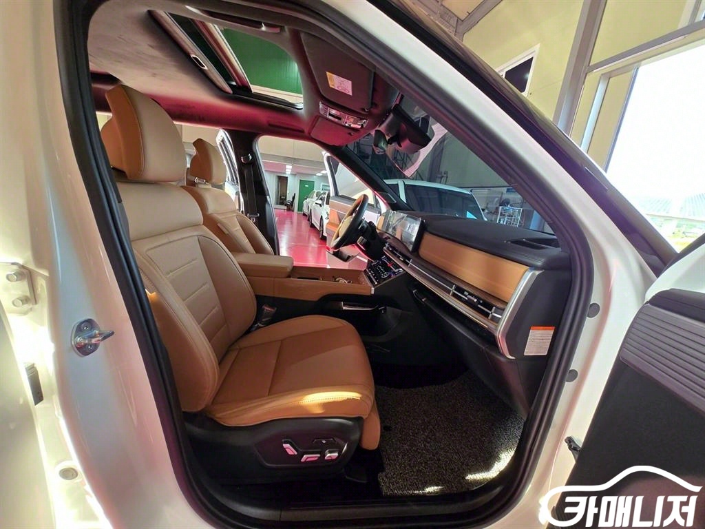 Hyundai Santa Fe Santa Fe Hybrid MX5 1.6T 4WD Calligraphy thumbnail 12