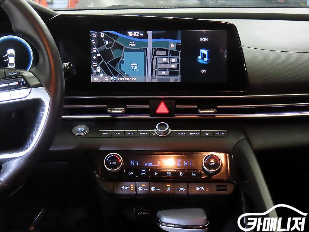 Hyundai Avante 1.6 Inspiration thumbnail 11