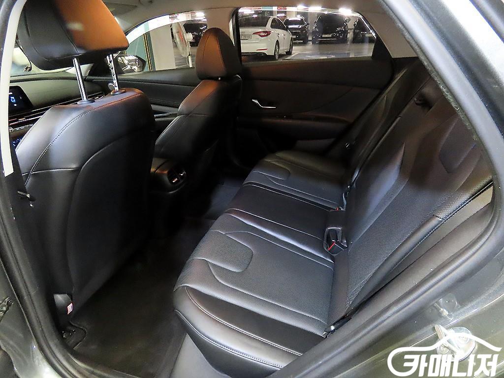 Hyundai Avante 1.6 Inspiration thumbnail 7