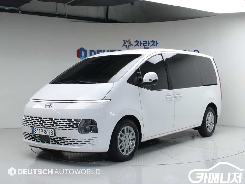 Hyundai Staria 2WD Diesel Cargo Modern