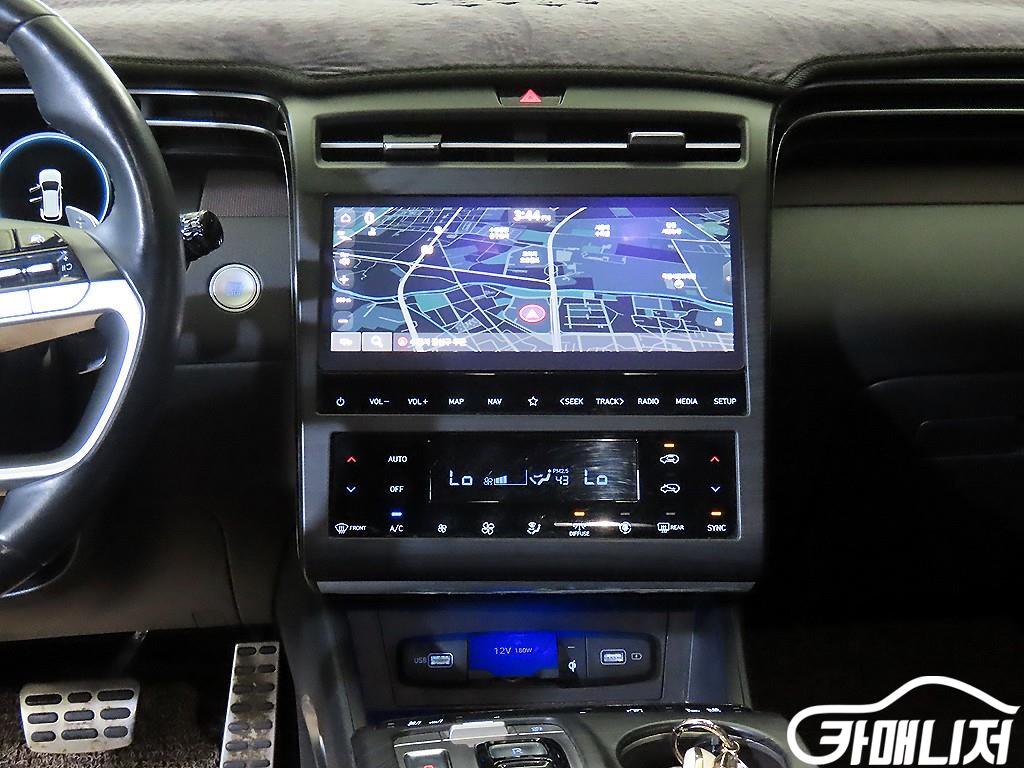 Hyundai Tucson Diesel 2.0 2WD Inspiration thumbnail 11