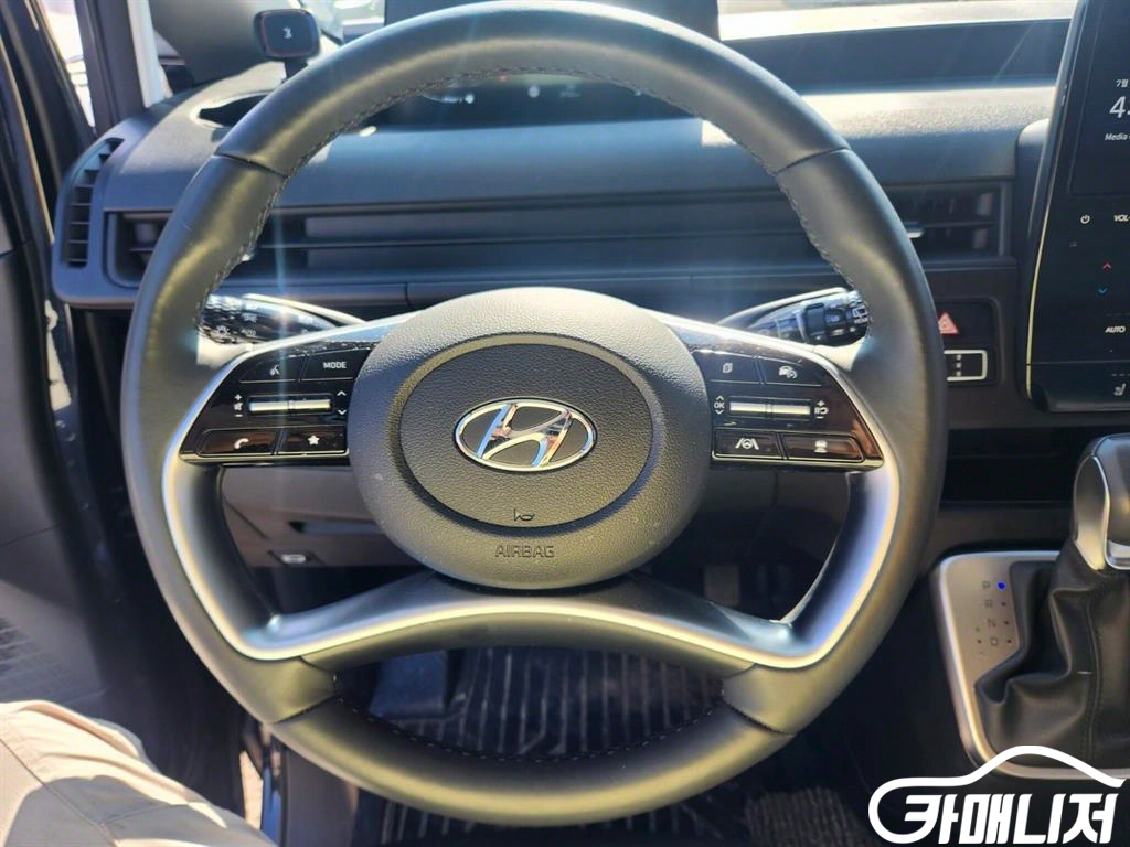 Hyundai Staria LPG Cargo Modern thumbnail 14
