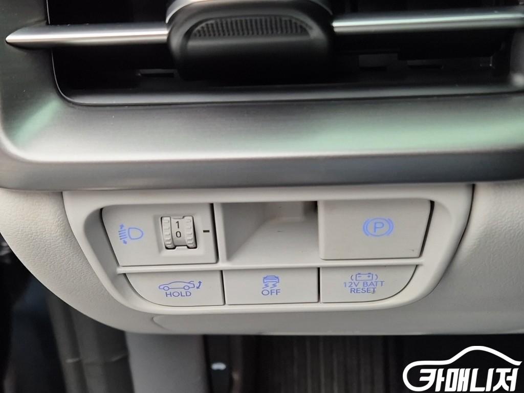 Hyundai Grandeur Grandeur Hybrid Premium thumbnail 17