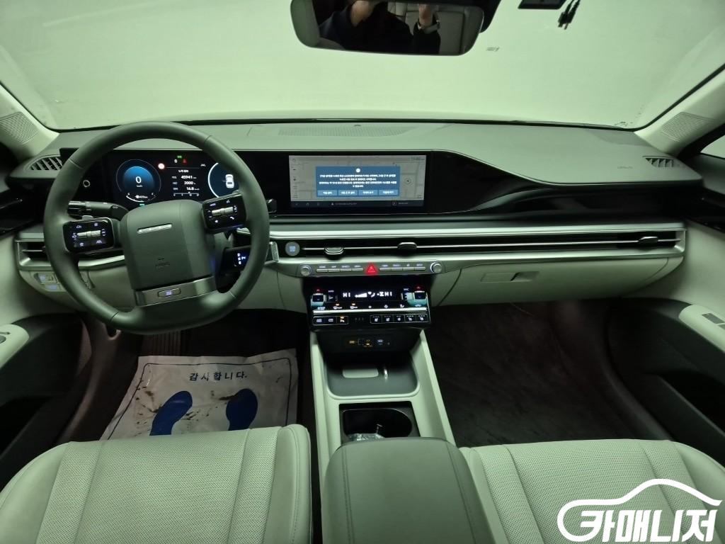 Hyundai Grandeur Grandeur Hybrid Premium thumbnail 7