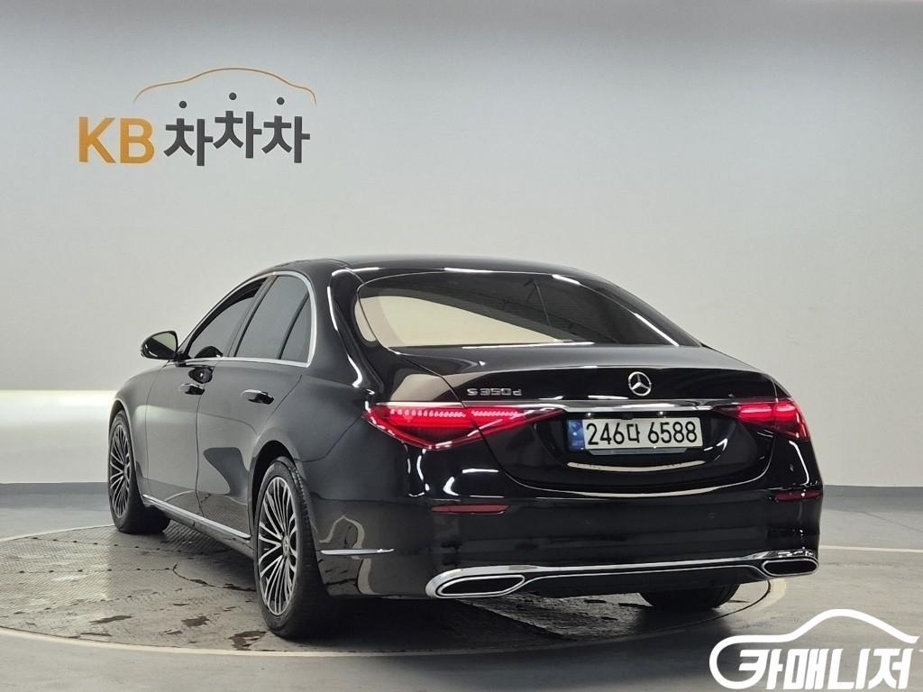 Mercedes-Benz S-Class S-Class-W223 S350 d thumbnail 3